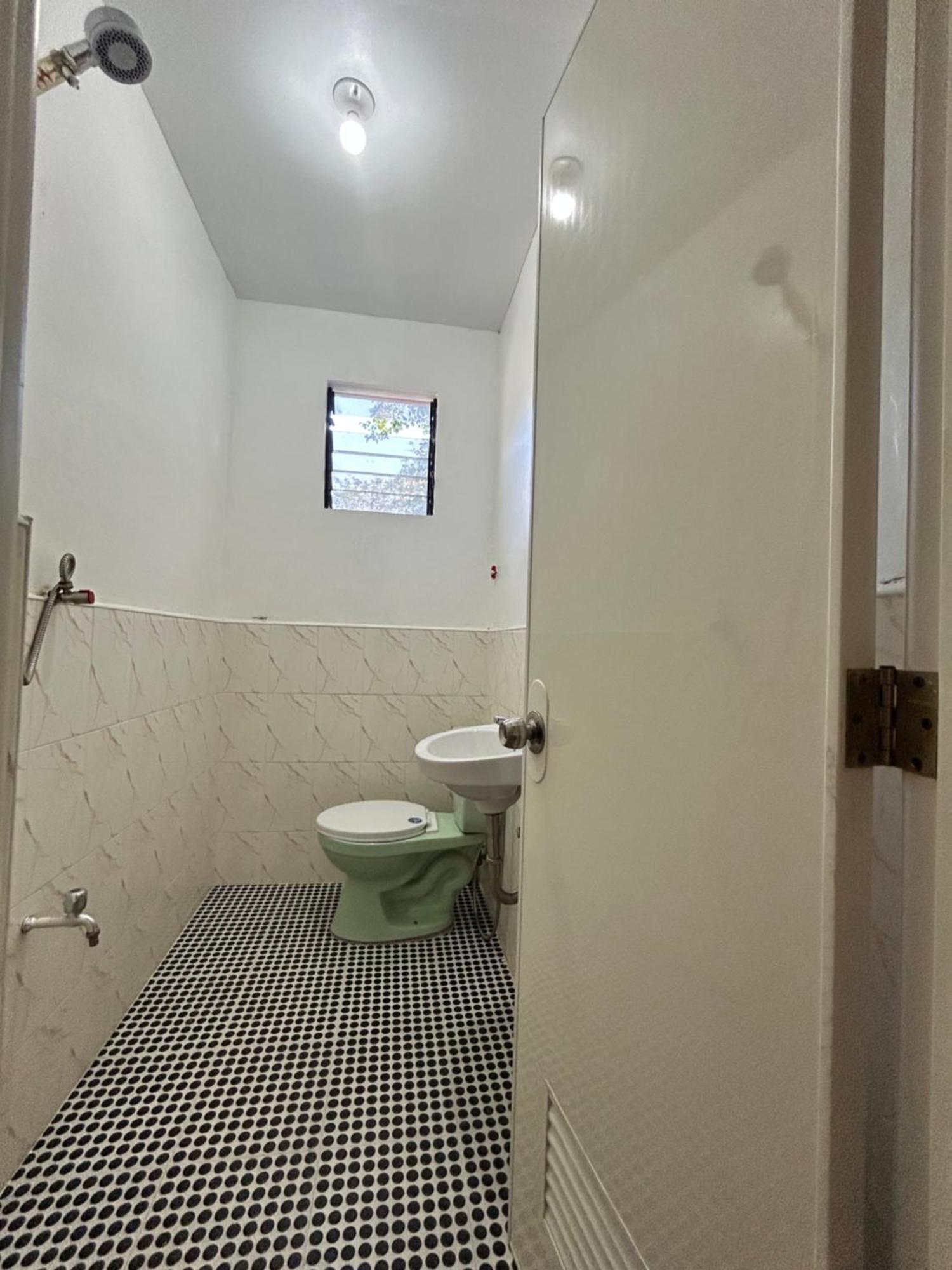 Carillo Guest House Coron Luaran gambar