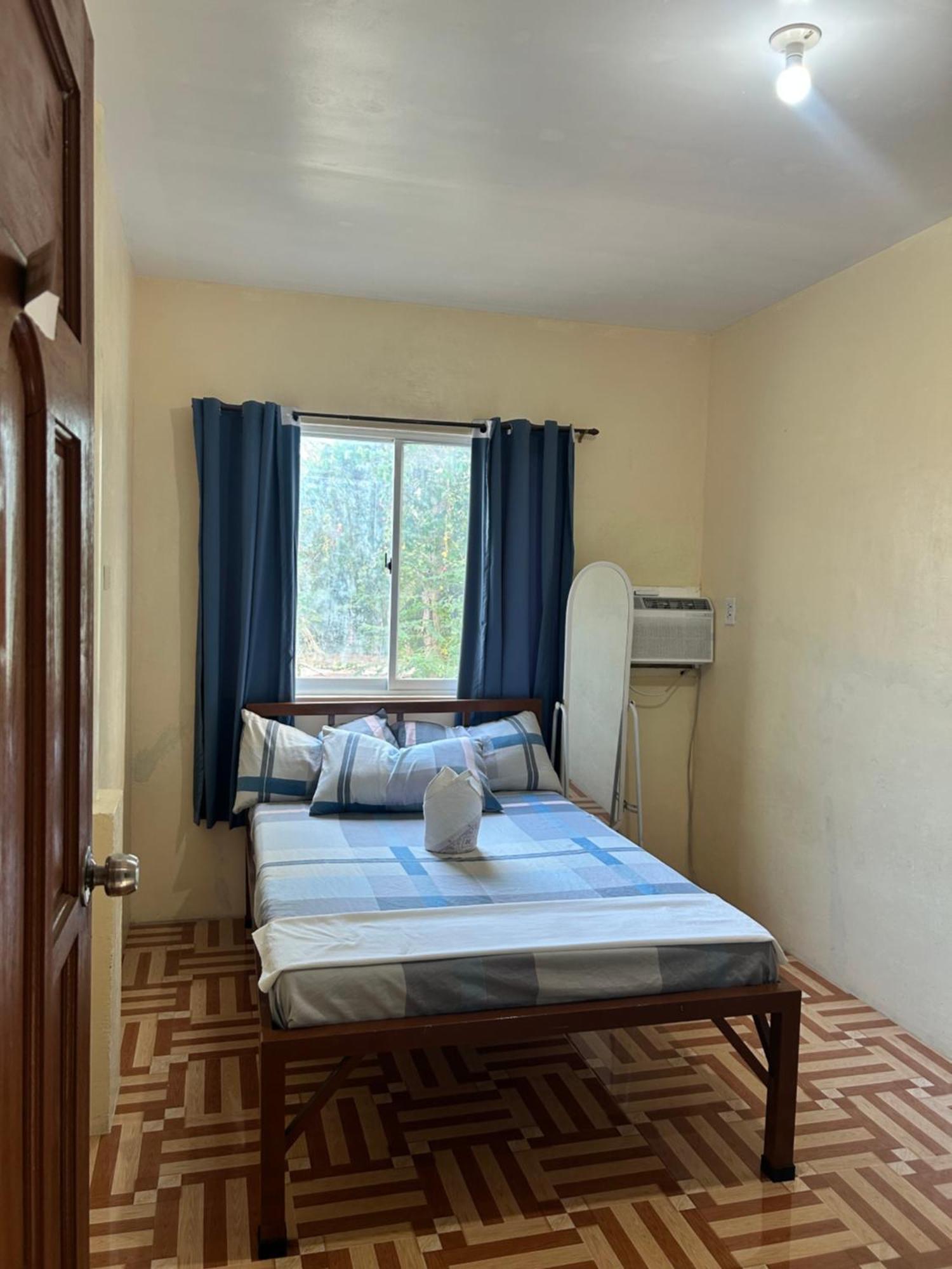 Carillo Guest House Coron Luaran gambar