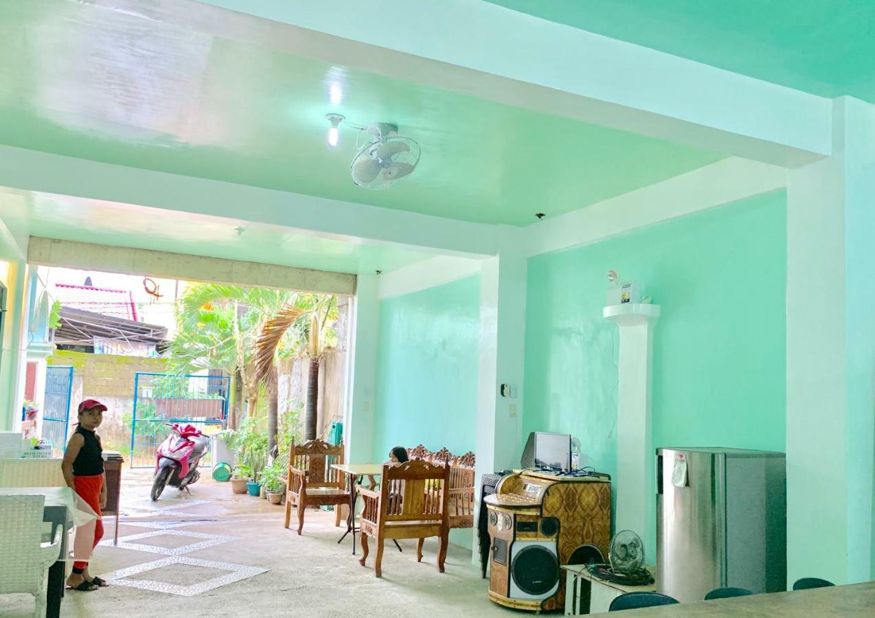 Carillo Guest House Coron Luaran gambar