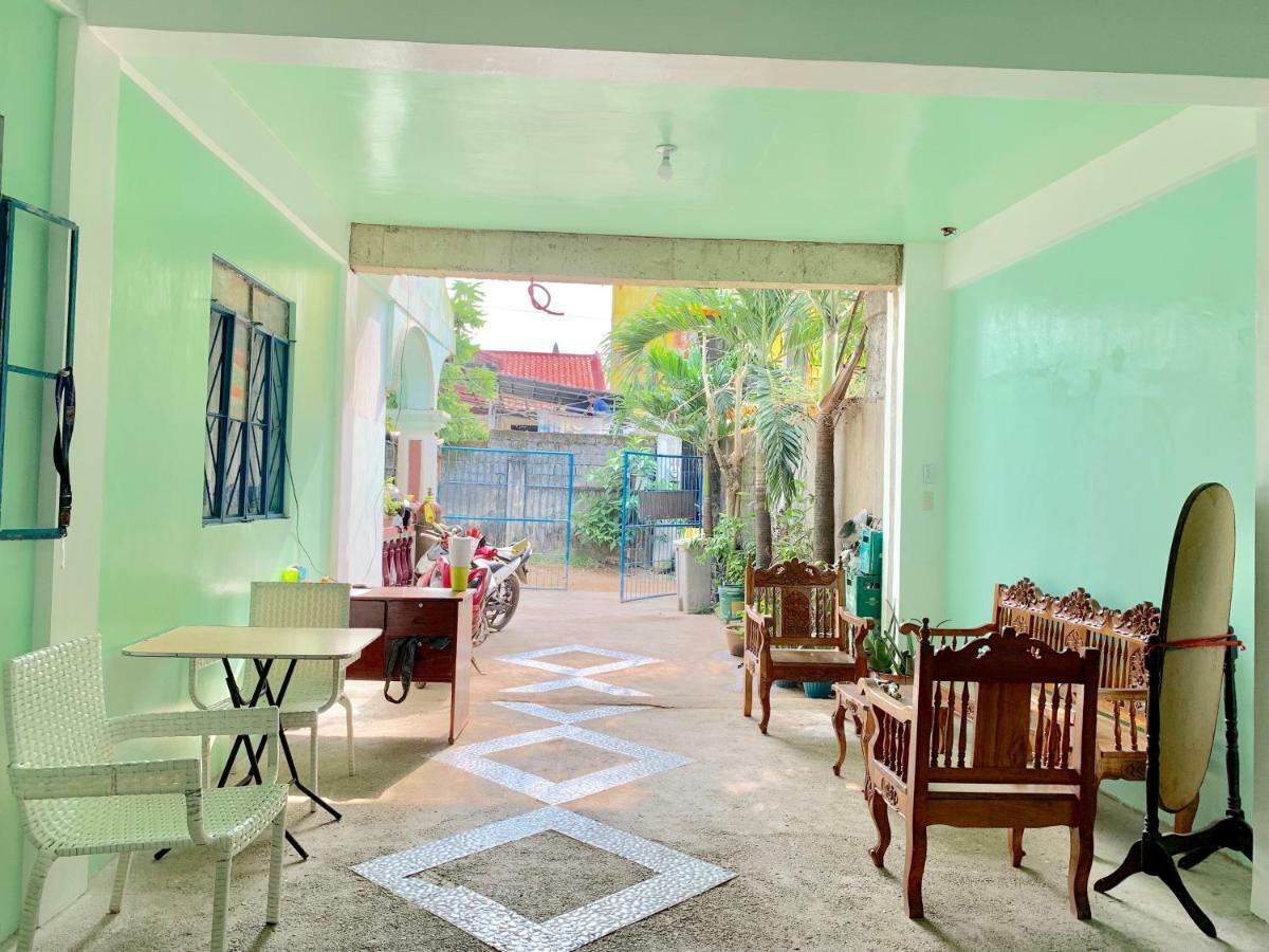 Carillo Guest House Coron Luaran gambar